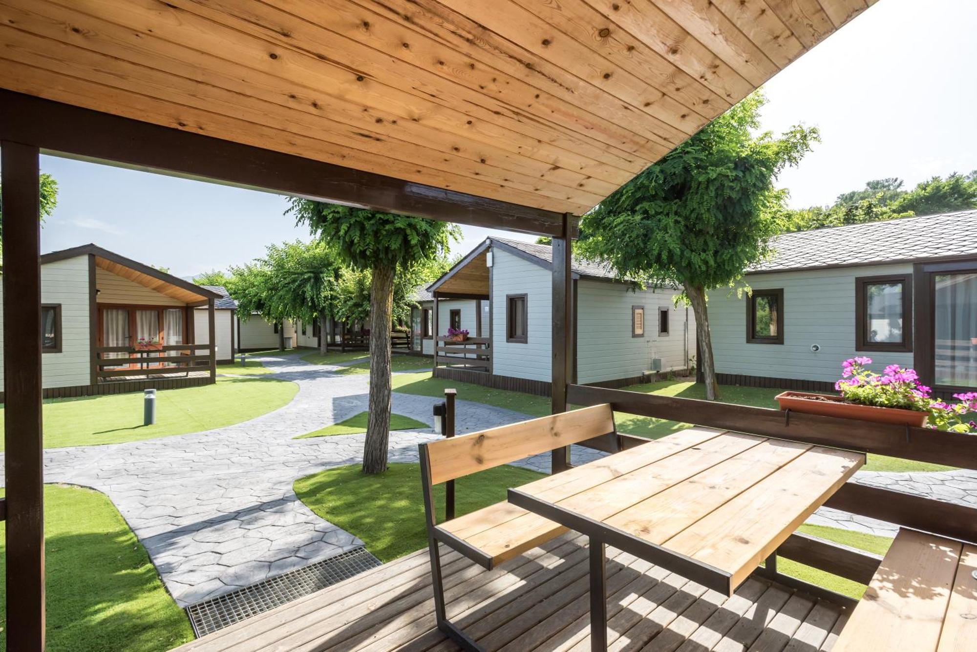 Bungalows Stel-Puigcerdà Zewnętrze zdjęcie