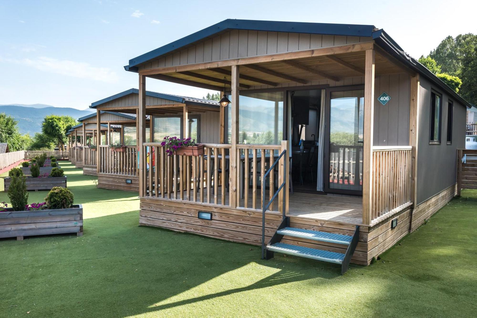 Bungalows Stel-Puigcerdà Zewnętrze zdjęcie
